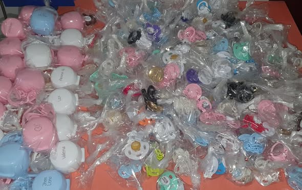 Artículos para bebés donados por Boann