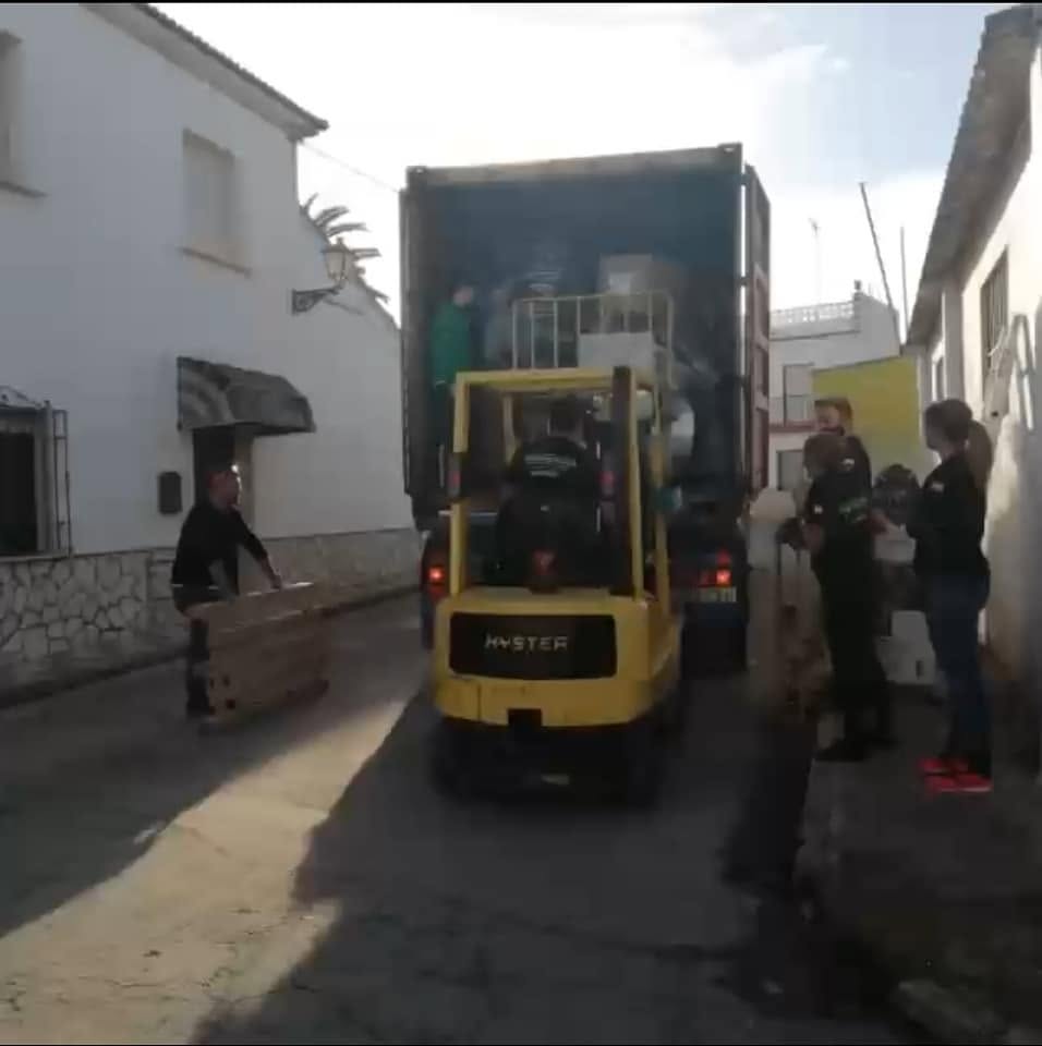 Imagen del material y la colaboración