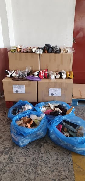 Zapatos nuevos donados a CIDE