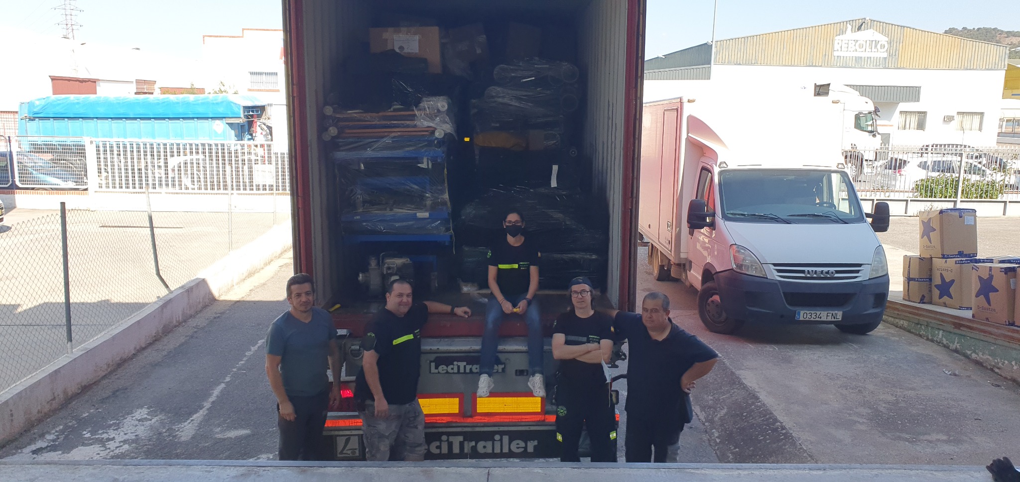 Preparación y carga de material de CIDE para su envío